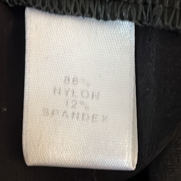 St. John Caviar Collection Fine Jersey Black Turtleneck Top Women's Size L - Picture 6 of 8